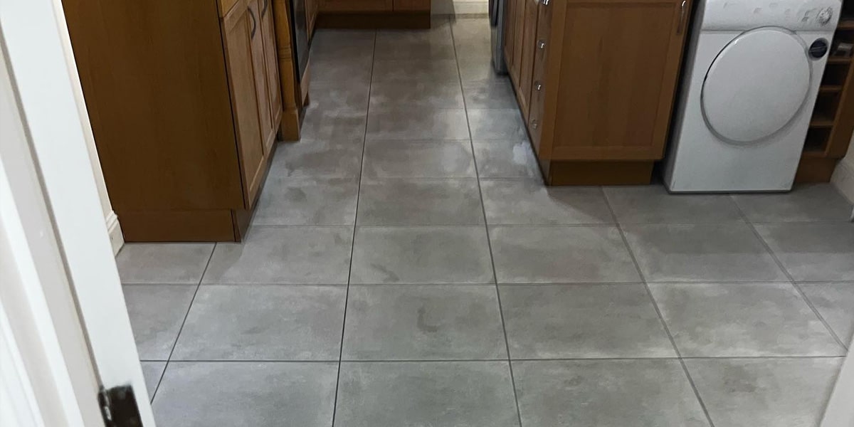 Expert Tile and Grout Restoration in Pleasanton, CA by Classy Carpet and Rug Cleaning