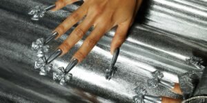 Luxury Nail Art 2.0: Everything About the Diamond Manicure Trend