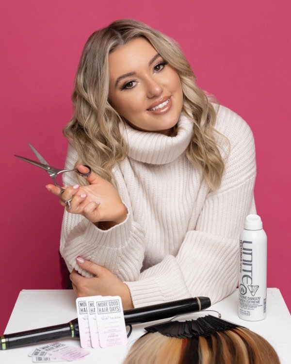 Fontaine Photography: Vancouver’s Luxury Portrait Studio Blending Modern Style With Meaningful Storytelling