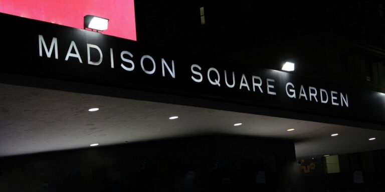 Taylor Swift Wedding Coverage Centers On Madison Square Garden
