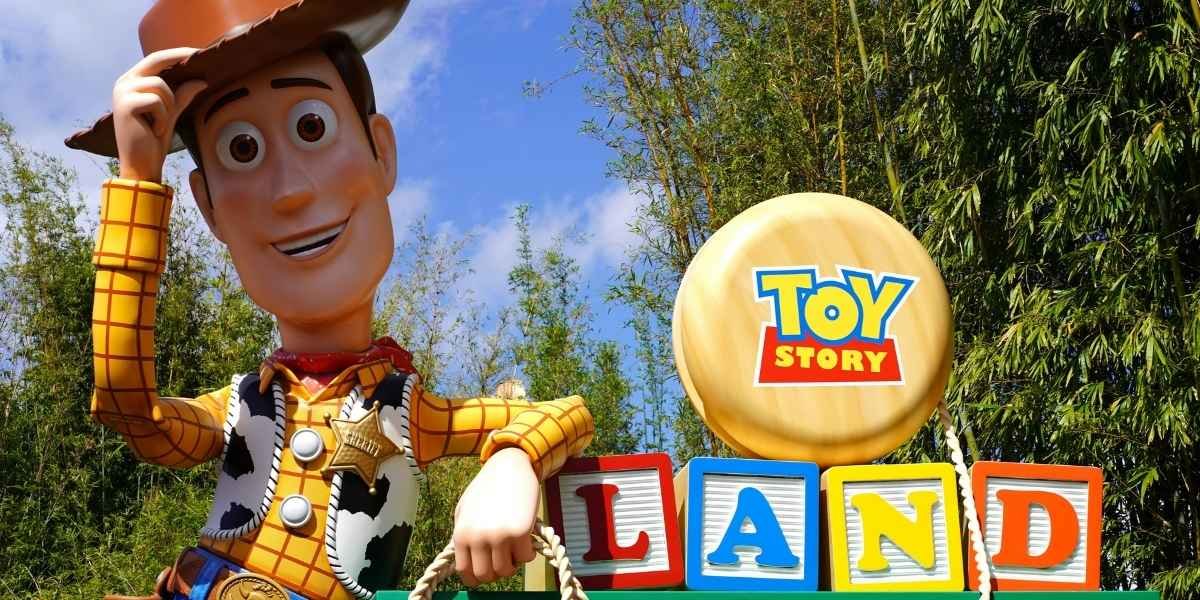 Disney’s Parks, Streaming and ‘Toy Story 5’ Drive Earnings Beat