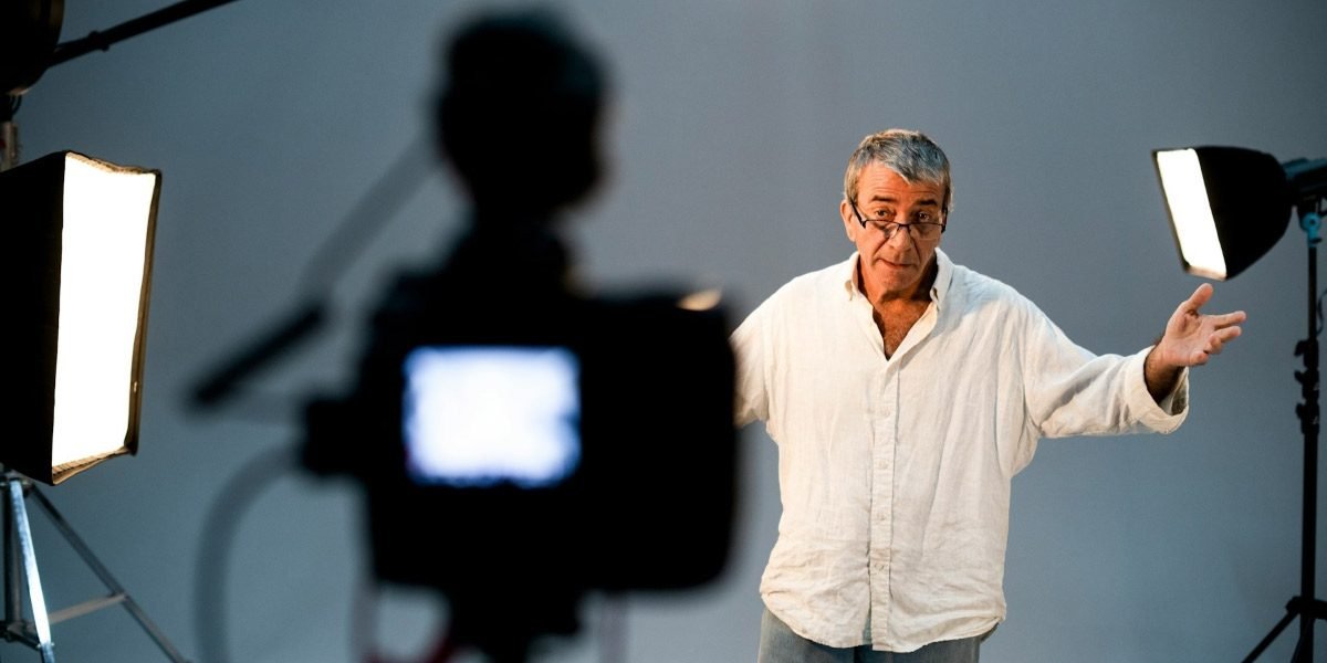The Prospects of an Extras Casting Agency for Shows