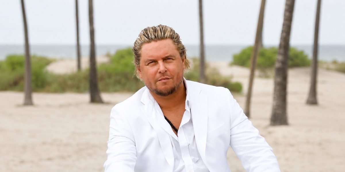 Malibu Entertainment Billionaire Steven Kronick Won World’s First Trillionaire Awards